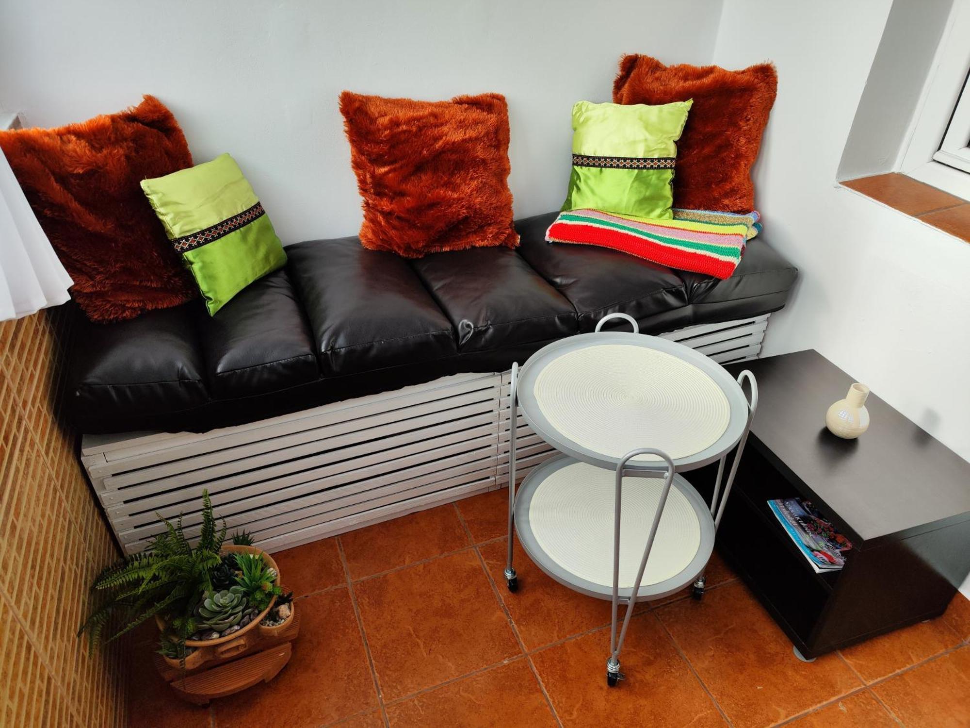 Platinum Apartment - Apartament Cu 3 Camere, 2 Dormitoare, 2 Bai, Bucatarie Complet Utilata, 2 Balcoane Bukarest Exterior foto