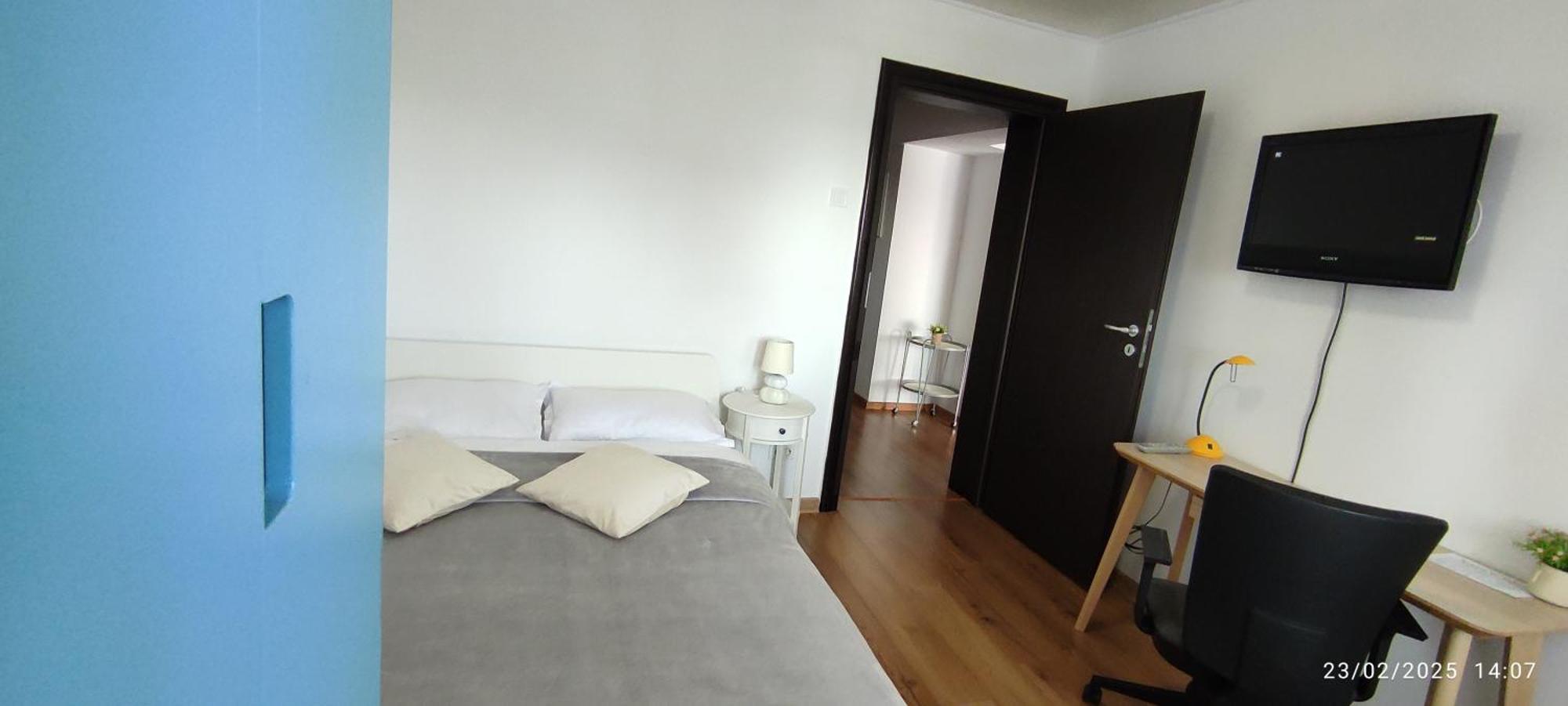 Platinum Apartment - Apartament Cu 3 Camere, 2 Dormitoare, 2 Bai, Bucatarie Complet Utilata, 2 Balcoane Bukarest Exterior foto